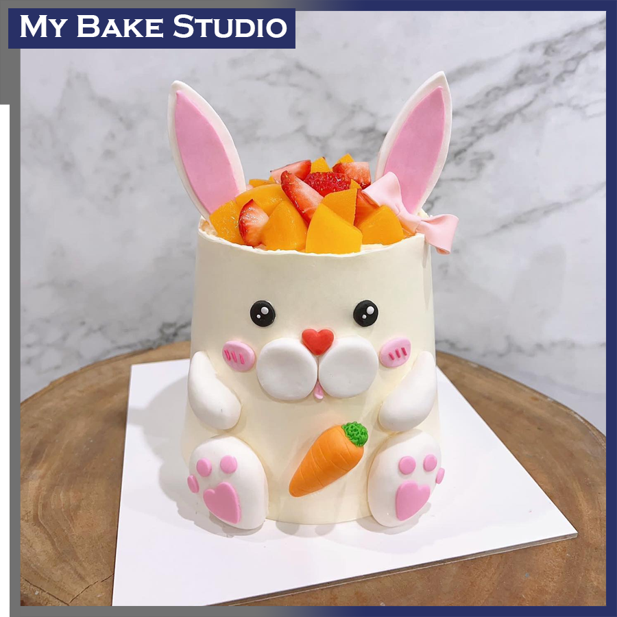 Fruity Rabbit Cake