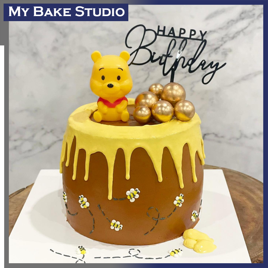 Cute Bear Cake