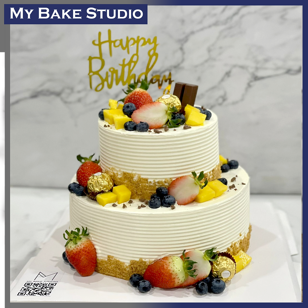Fruity on The Top Cake
