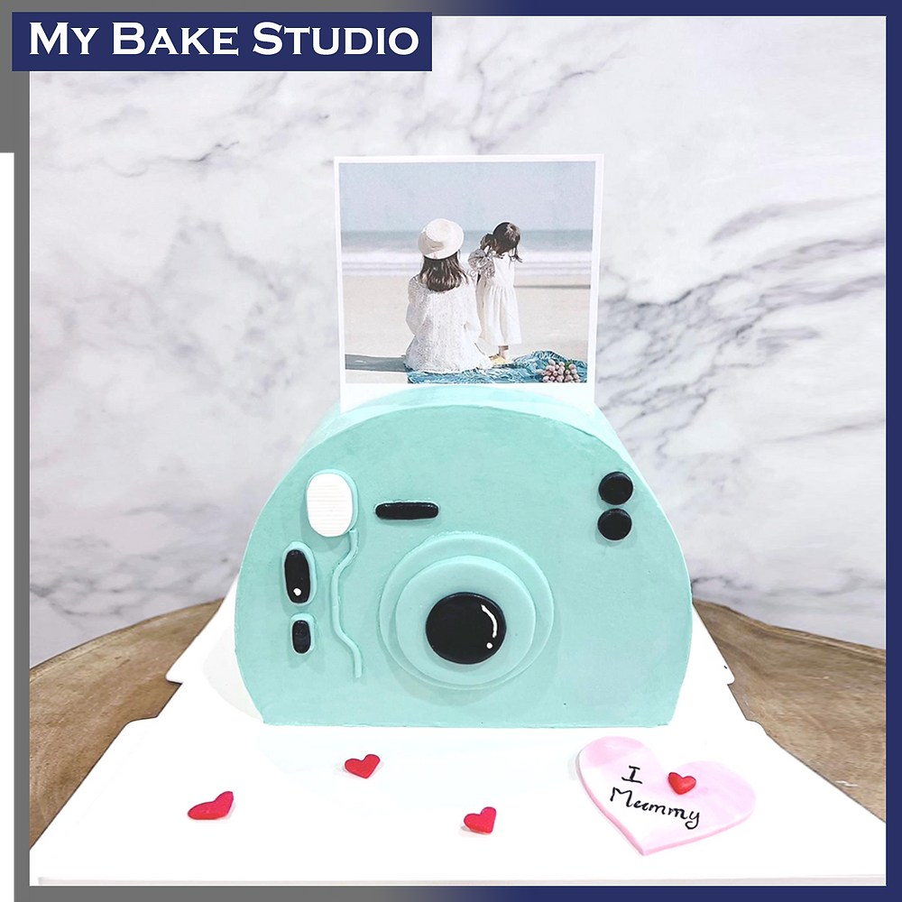 Insta Cam Cake