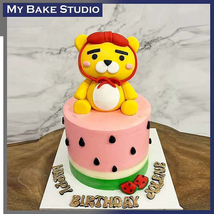 Lion Watermelon Cake